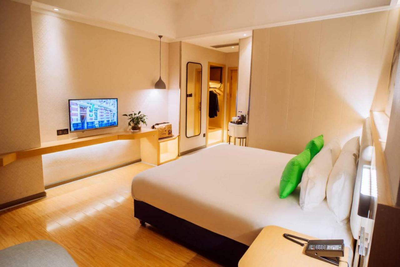 Ibis Styles Guangzhou Panyu Shiqiao Hotel Exterior photo